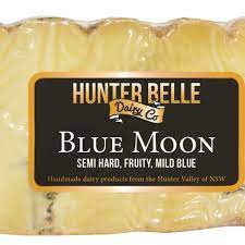 Hunter Belle blue Moon
